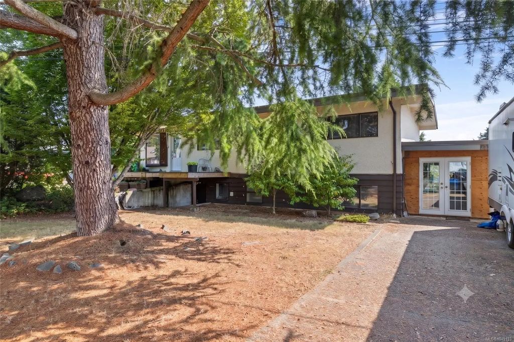 396 Wisteria St, Parksville