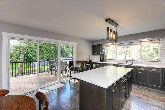 5 of 61 - 3550 Cumberland Rd, Cumberland, BC