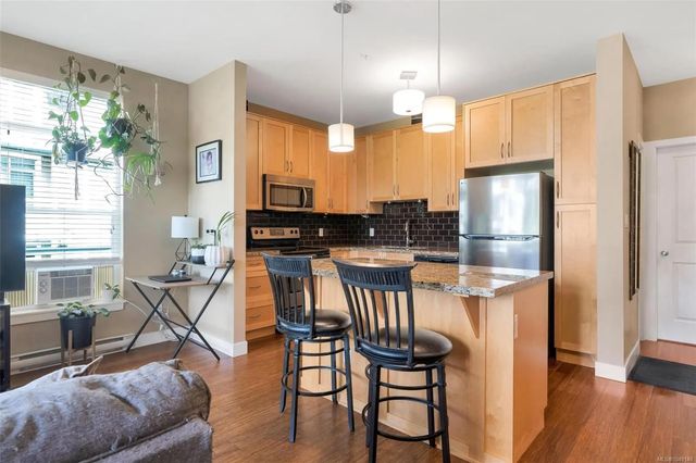 3 of 20 - 608 Fairway Ave 302, Langford, BC