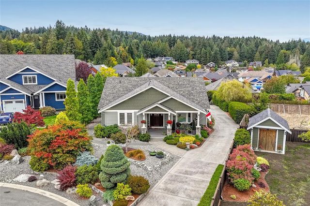 2 of 64 - 2565 Faulkner Pl, Mill Bay, BC