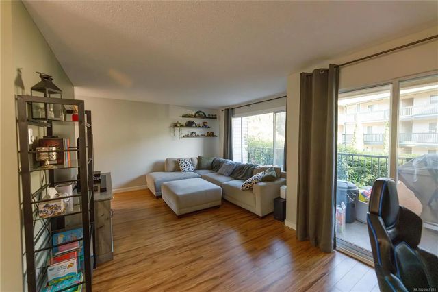 5 of 21 - 1908 Bowen Rd 203, Nanaimo, BC