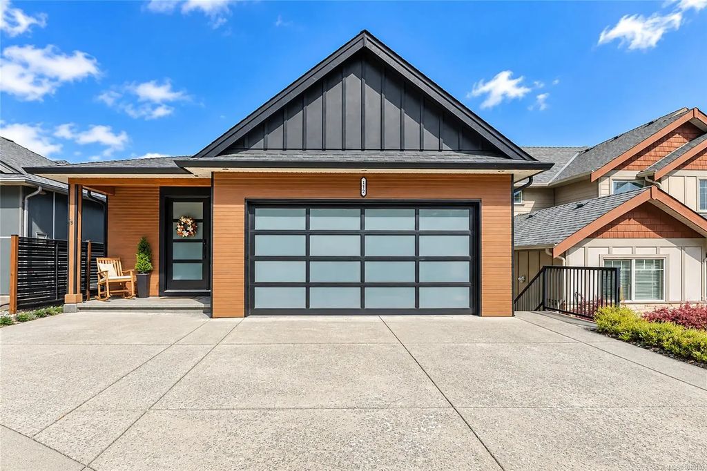 1177 Deerview Pl 112, Langford