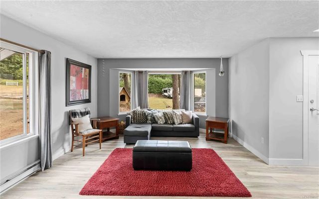 3 of 40 - 3271 Thain Rd, Cobble Hill, BC
