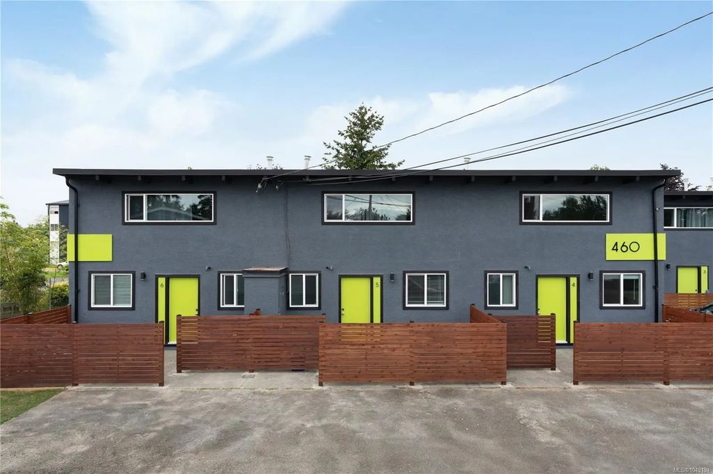 460/470 Dogwood St, Campbell River