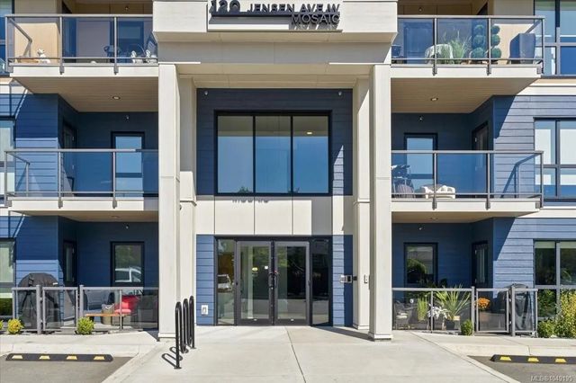 5 of 41 - 120 Jensen Ave W 311, Parksville, BC