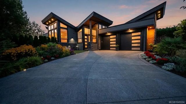 2 of 52 - 1747 Westlock , Duncan, BC