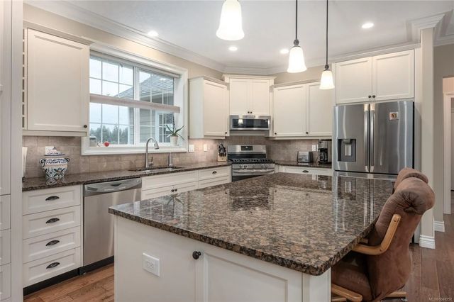 4 of 56 - 3936 Creekside Dr, Bowser, BC