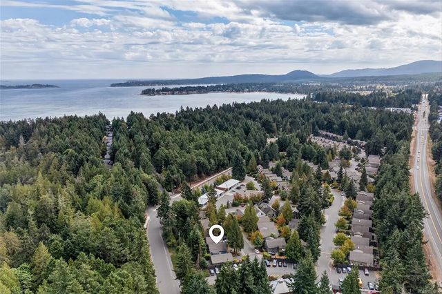 3 of 30 - 1080 Resort Dr 107, Parksville, BC