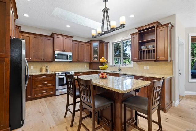 4 of 66 - 1635 Stone Lake Dr, Nanoose Bay, BC
