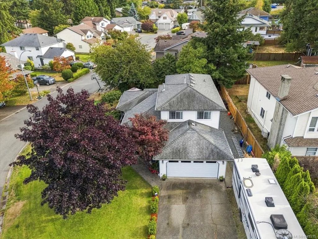 2107 Aaron Way, Nanaimo