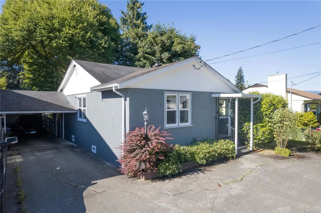 930 Wharncliffe Rd, Duncan