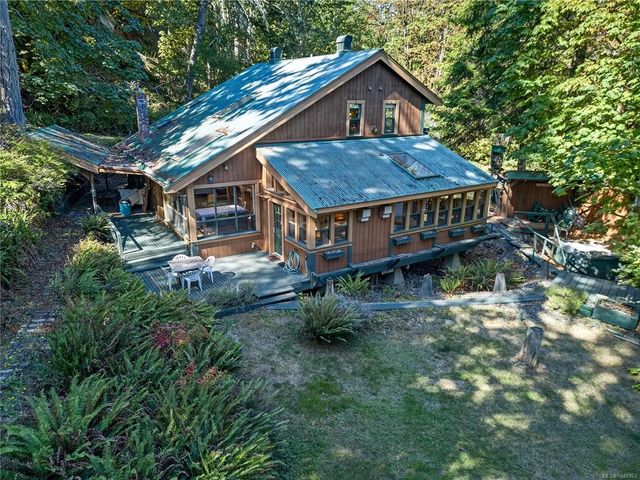 2 of 62 - 521 Beddis Rd, Salt Spring, BC