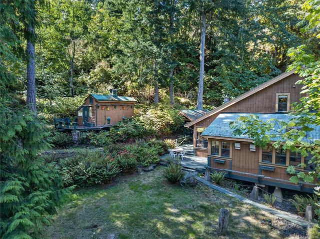 3 of 62 - 521 Beddis Rd, Salt Spring, BC