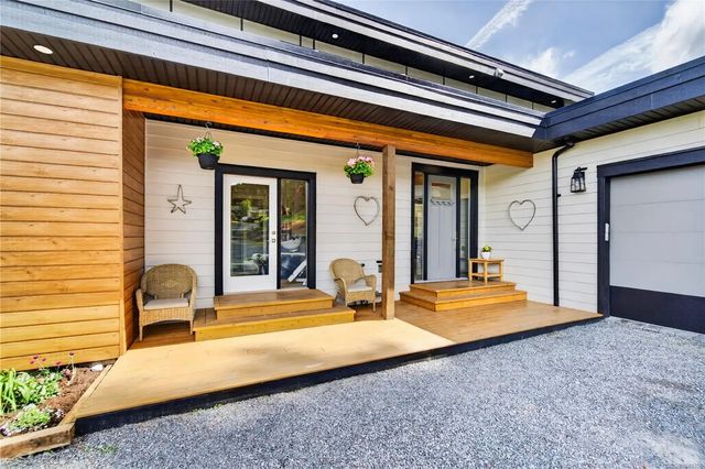 5 of 46 - 6495/6499 Doumont Rd, Nanaimo, BC