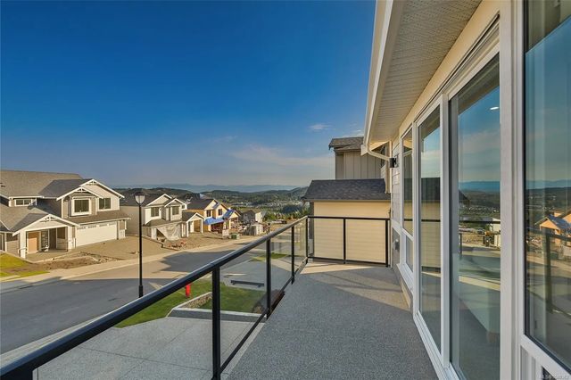 2 of 38 - 2549 Alabaster Crt, Langford, BC
