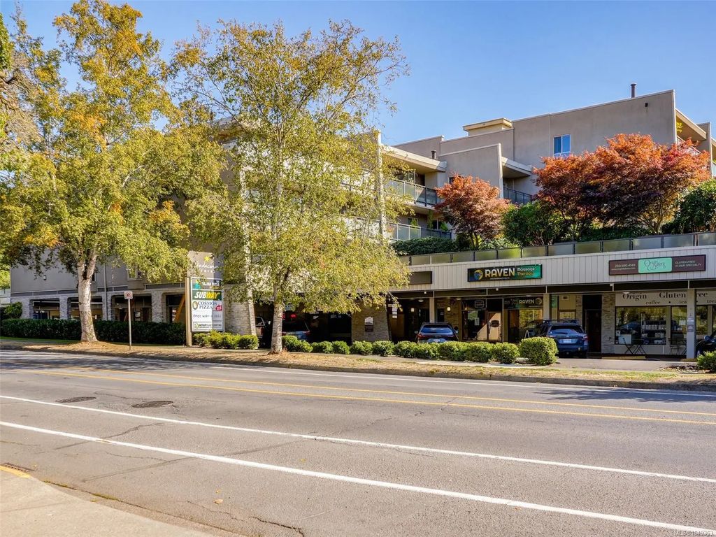 1545 Pandora Ave 206, Victoria