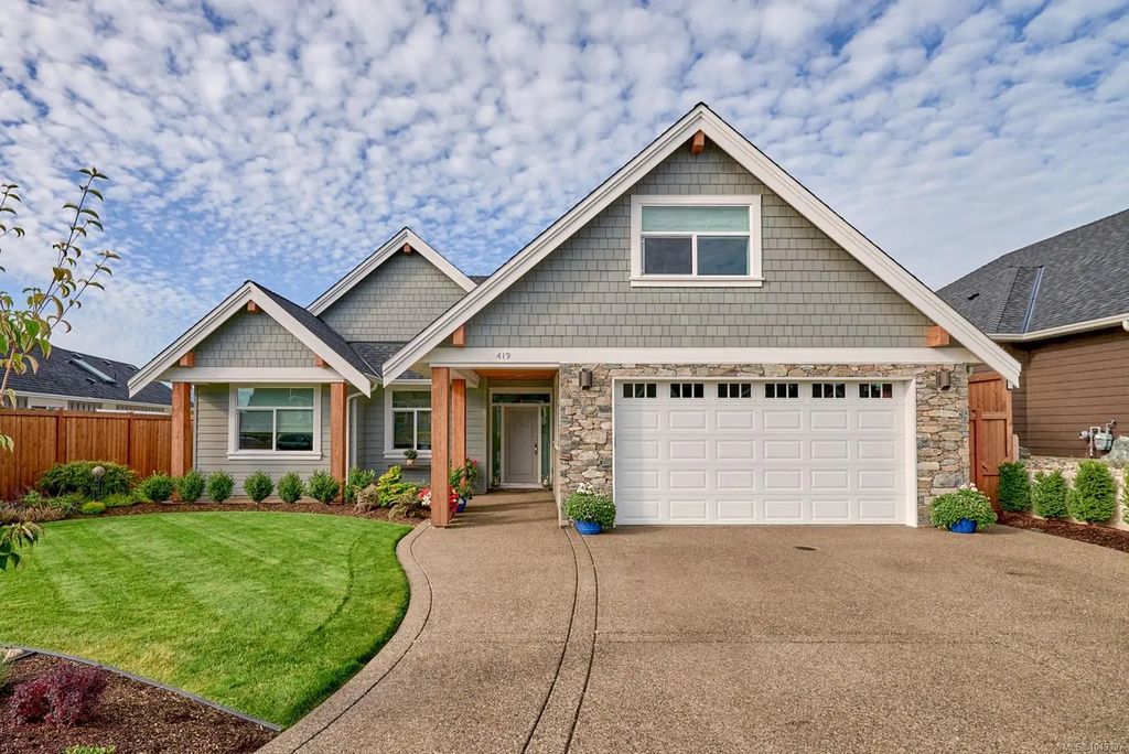 419 Ridgefield Dr, Parksville