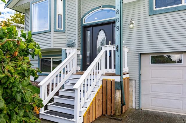 5 of 66 - 809 Willowcrest Rd, Campbell River, BC