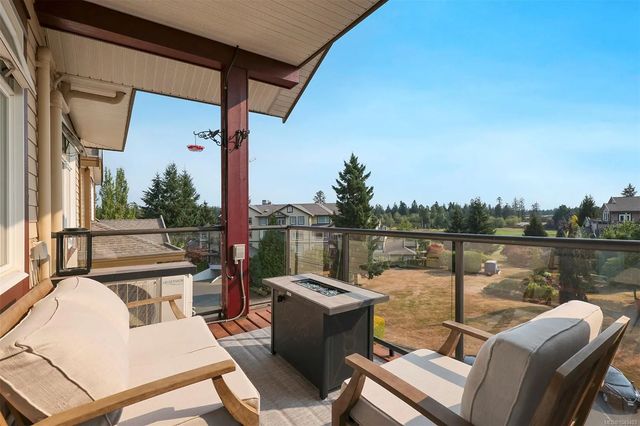 2 of 28 - 3666 Royal Vista Way 144, Courtenay, BC