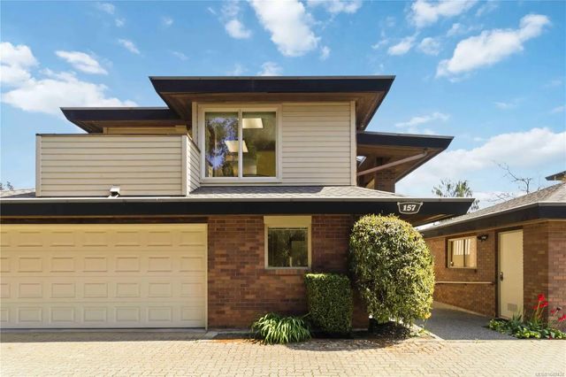 5 of 72 - 2345 Cedar Hill Cross Rd 157, Oak Bay, BC