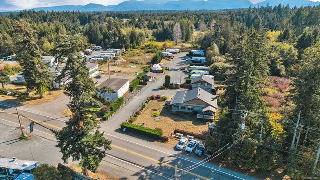 5 of 24 - 6001/6010 Island Hwy W, Qualicum Beach, BC