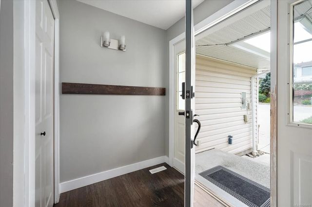 4 of 61 - 5701 Malibu Terr, Nanaimo, BC