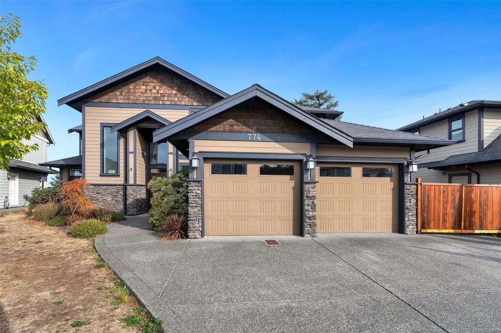 774 Egret Close, Langford