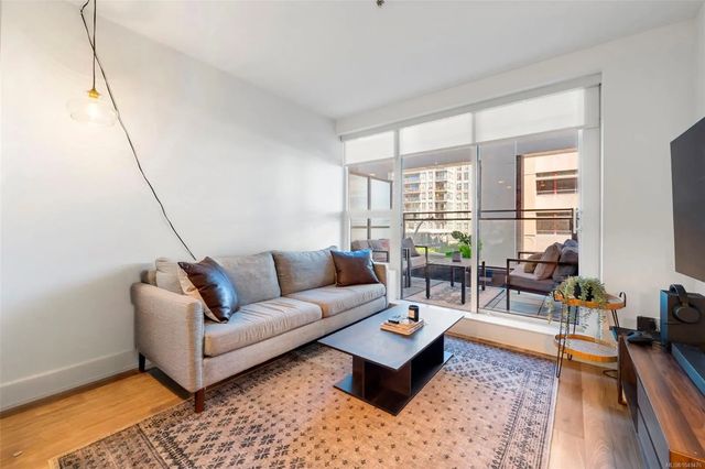 5 of 29 - 777 Herald St 405, Victoria, BC