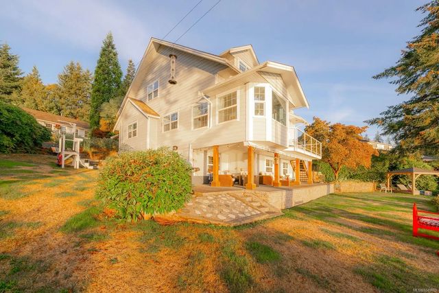 2 of 99 - 319 Chemainus Rd, Ladysmith, BC