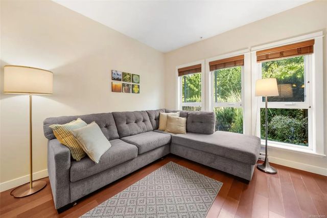 3 of 27 - 101 Nursery Hill Dr 105, View Royal, BC