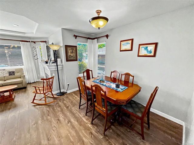 4 of 23 - 586 Hampstead St, Parksville, BC