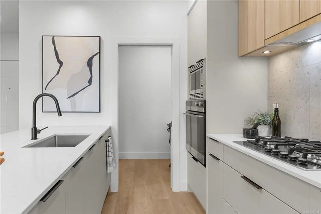 5 of 35 - 2341 Bear Mountain Pkwy 408, Langford, BC