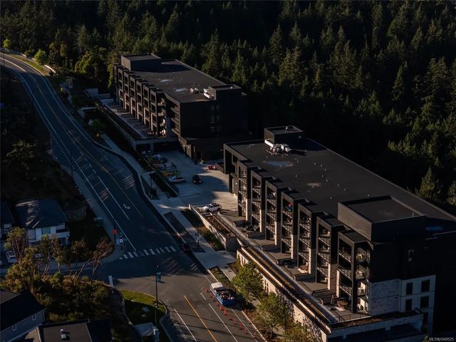 3 of 36 - 2341 Bear Mountain Pkwy 503, Langford, BC