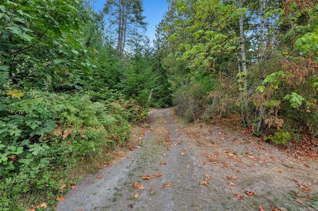 3 of 37 - 1003 Cedarwood Pl, Cobble Hill, BC
