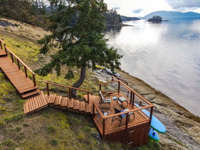 4 of 45 - 214 Dogwood Lane, Salt Spring, BC
