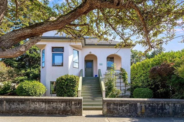 3 of 59 - 117 Medana St, Victoria, BC