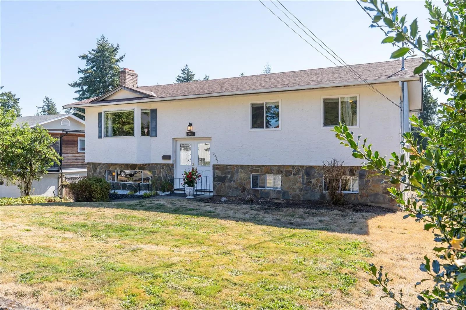 3057 Shoreview Dr, in the city of Langford Real Estate in BC by ,