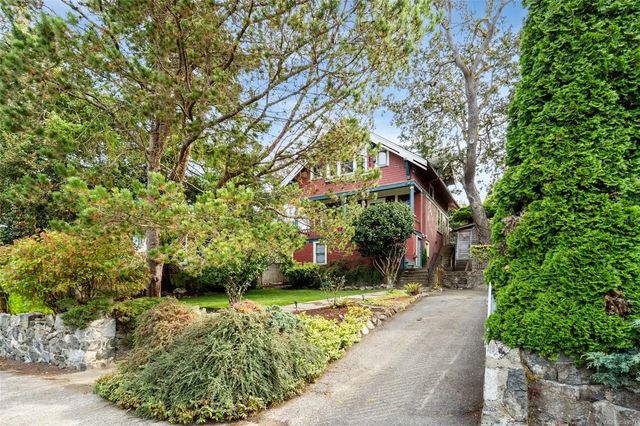 4 of 54 - 1569 Pembroke St, Victoria, BC