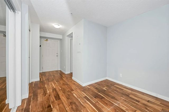 3 of 52 - 520 Dunedin St 106, Victoria, BC