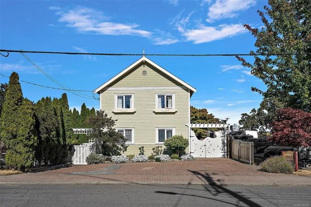 2 of 34 - 485 Head St Sw, Esquimalt, BC