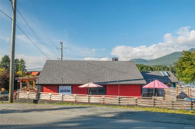 4 of 13 - 1576b Imperial Lane, Ucluelet, BC
