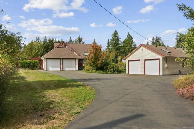 3 of 89 - 2877 Lake Trail Rd, Courtenay, BC