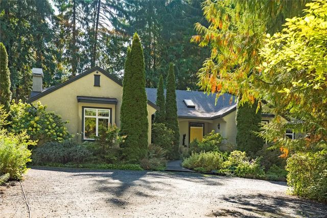 4 of 50 - 671 Dalkeith Ave, North Saanich, BC