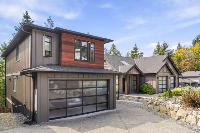 2 of 38 - 230 Golden Oaks Cres, Nanaimo, BC