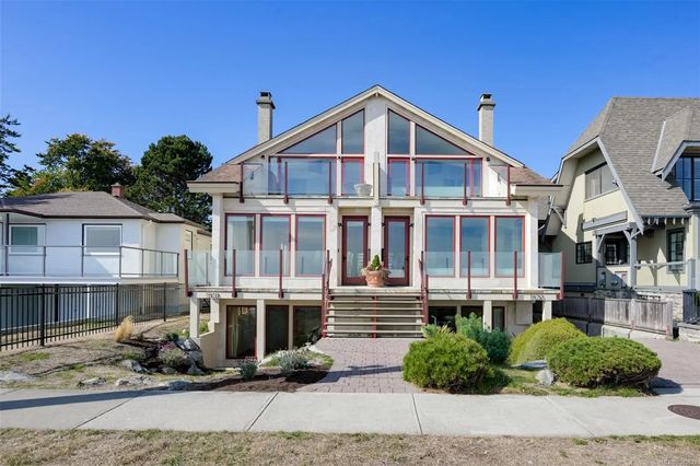 4 of 86 - 1520 Dallas Rd, Victoria, BC