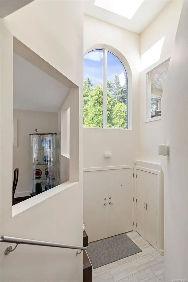 4 of 51 - 7090 Brentwood Dr, Central Saanich, BC