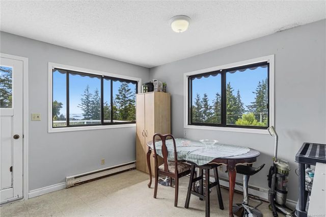 3 of 57 - 5395 Lost Lake Rd, Nanaimo, BC
