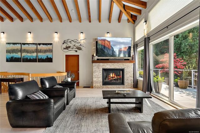 3 of 45 - 1205 Hillgrove Rd, North Saanich, BC