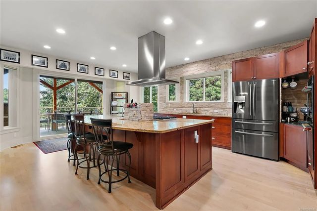 4 of 45 - 1205 Hillgrove Rd, North Saanich, BC