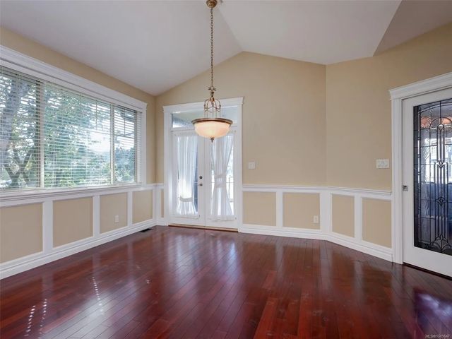 5 of 43 - 424 Nursery Hill Dr, View Royal, BC